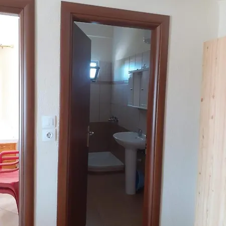 Poly's House * Nea Vrasna