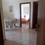 Apartment Poly's House *