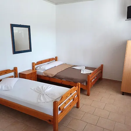 Poly's House Vrasná